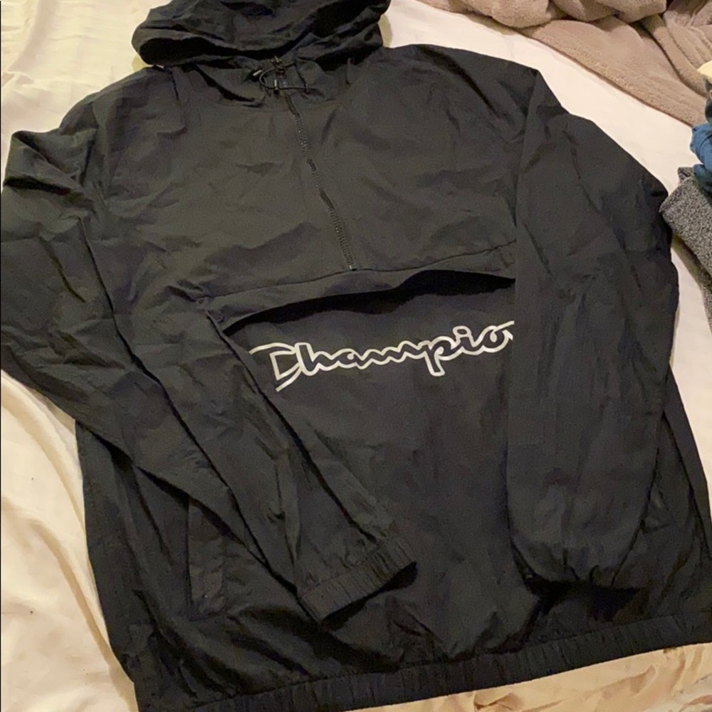 Men’s champion wind breaker